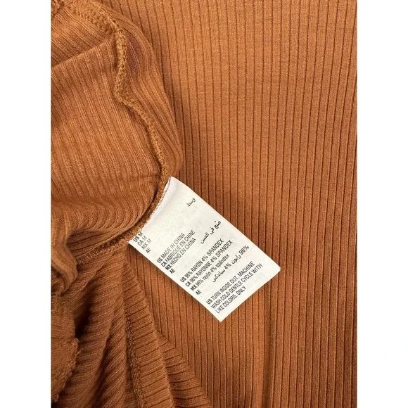 And‎ Now This Womens Burnt Orange Crop Top  Long Sleeves Blouse Sz M - Picture 6 of 6